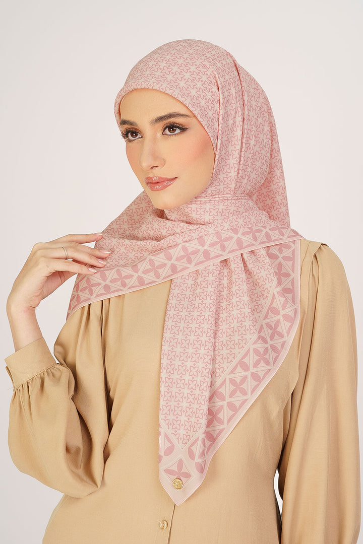 Indira Chiffon Printed Square Pink