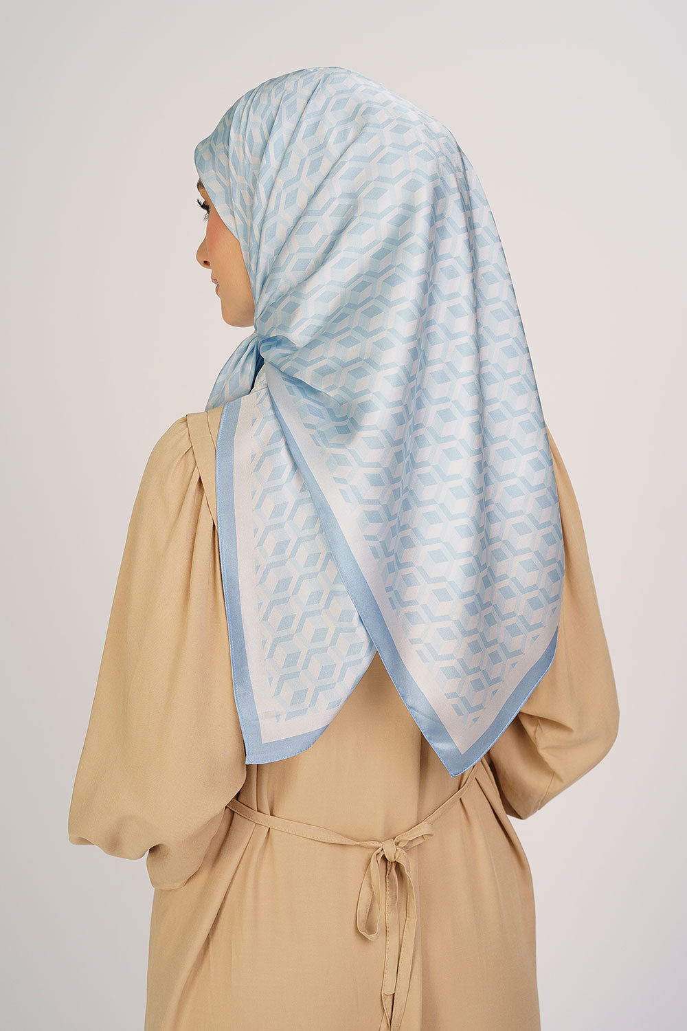 Kyra Satin Printed Square Blue