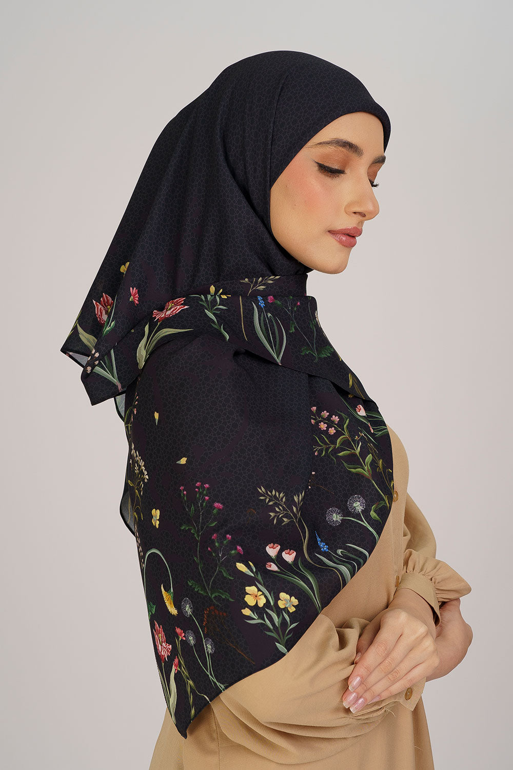 Mesha Chiffon Printed Square Black