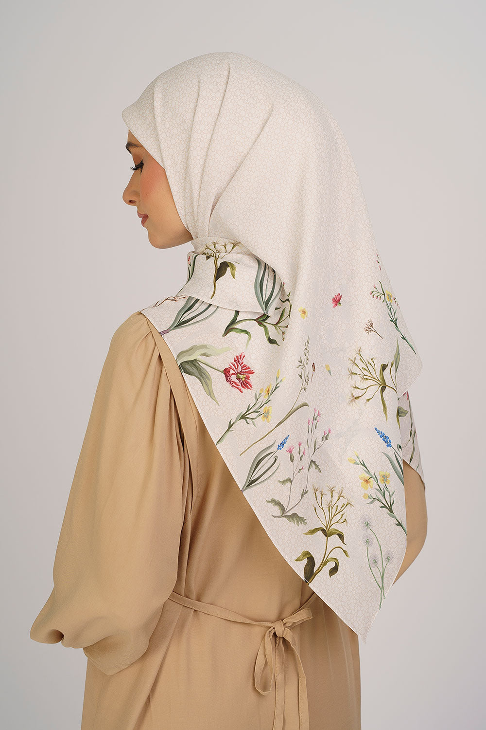 Mesha Chiffon Printed Square Cream