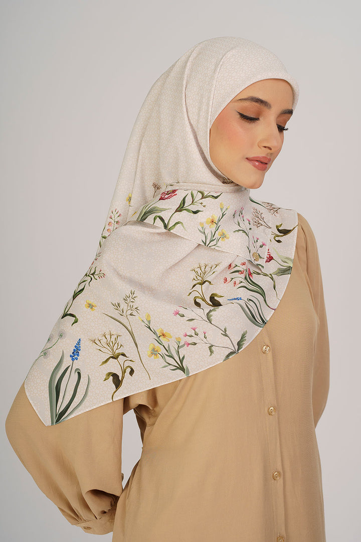 Mesha Chiffon Printed Square Cream