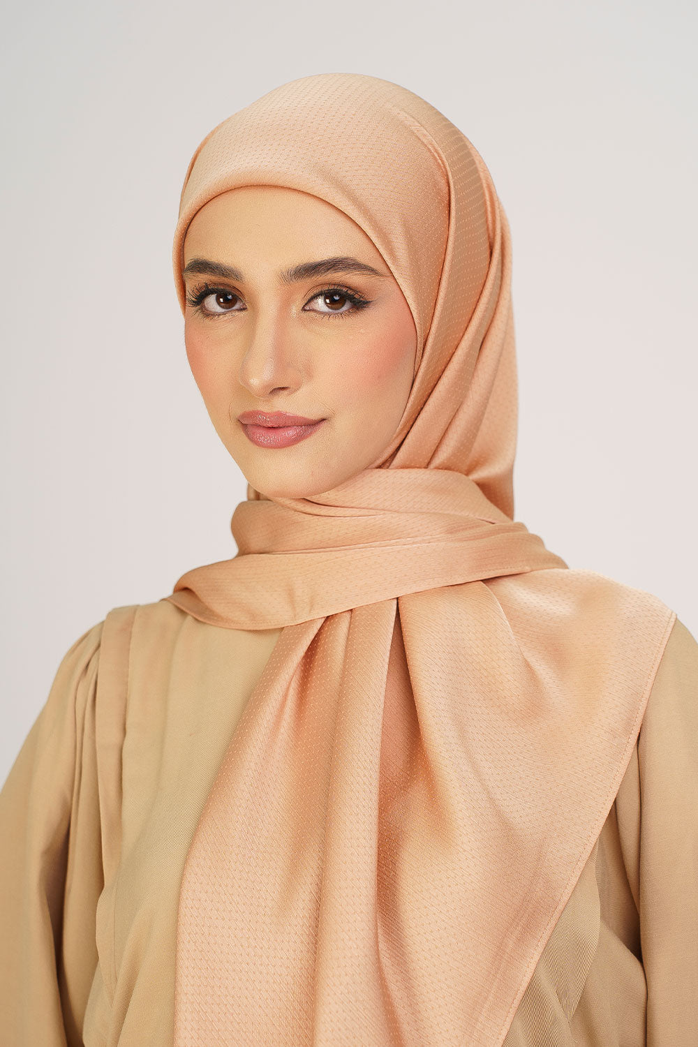 Jasmina Basic Square Plain Dusty Orange