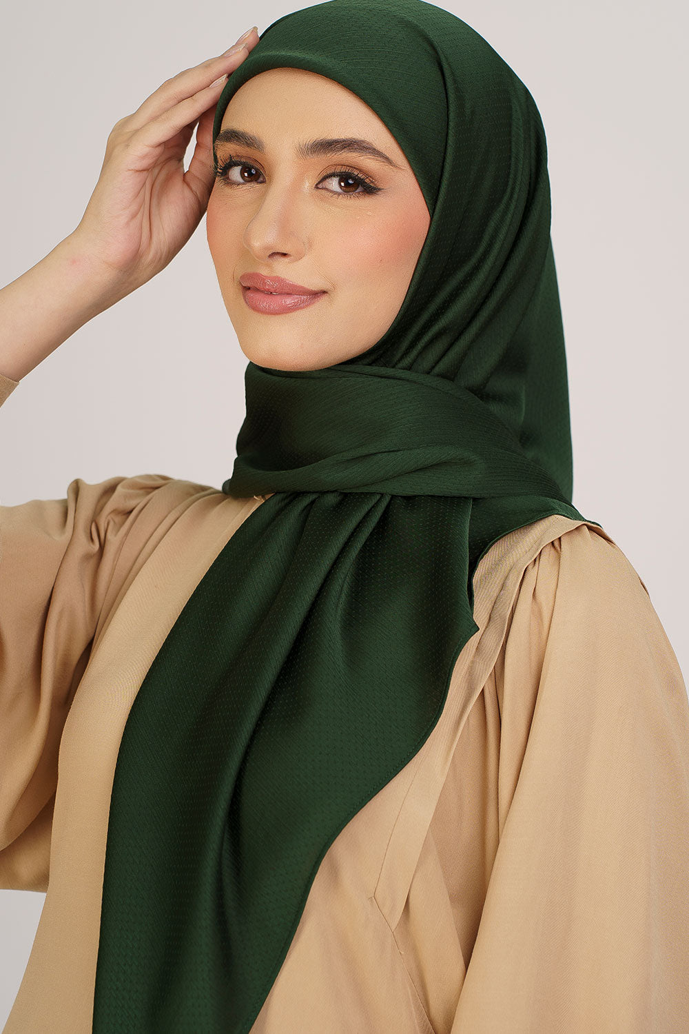 Jasmina Basic Square Plain Emerald Green