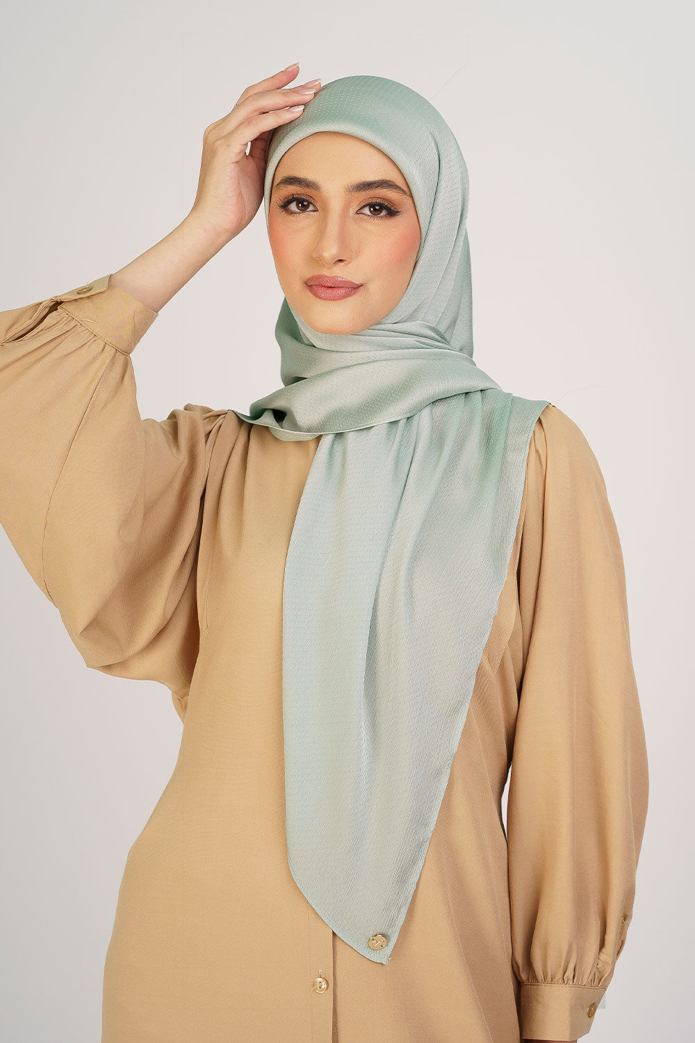 Jasmina Basic Square Plain Tiffany