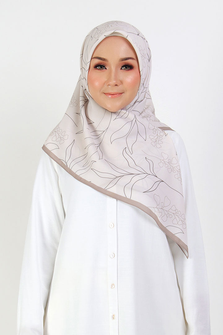 Botani Printed Square Nude
