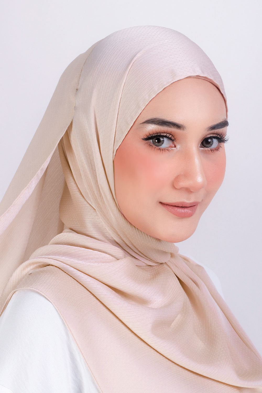 Jasmina Basic Shawl Plain Sandstone