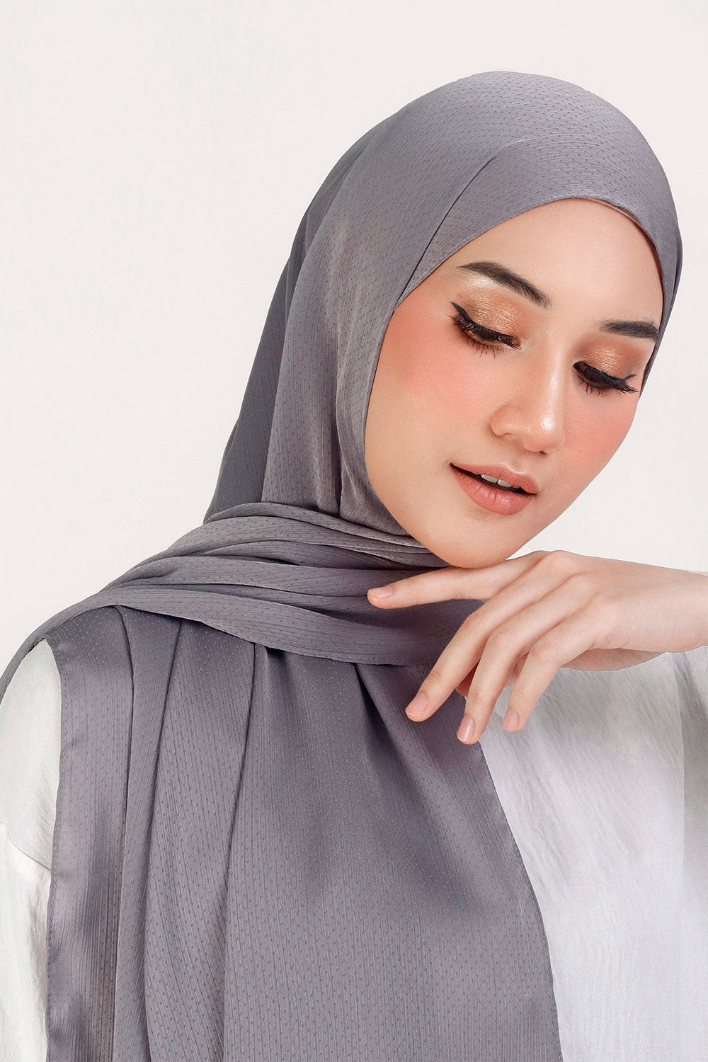 Jasmina Basic Shawl Plain Grey