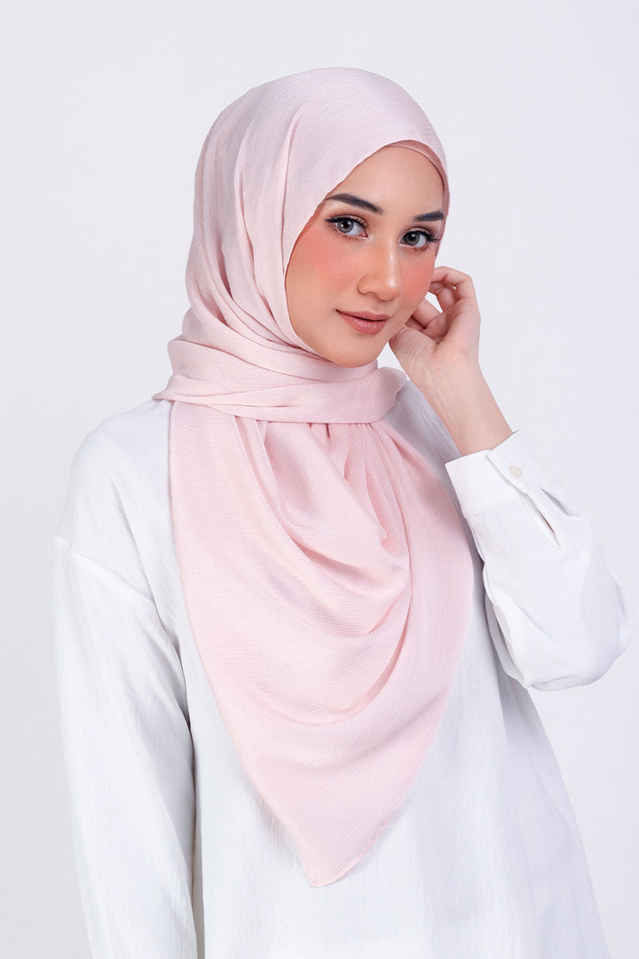 Jasmina Basic Shawl Plain Baby Pink
