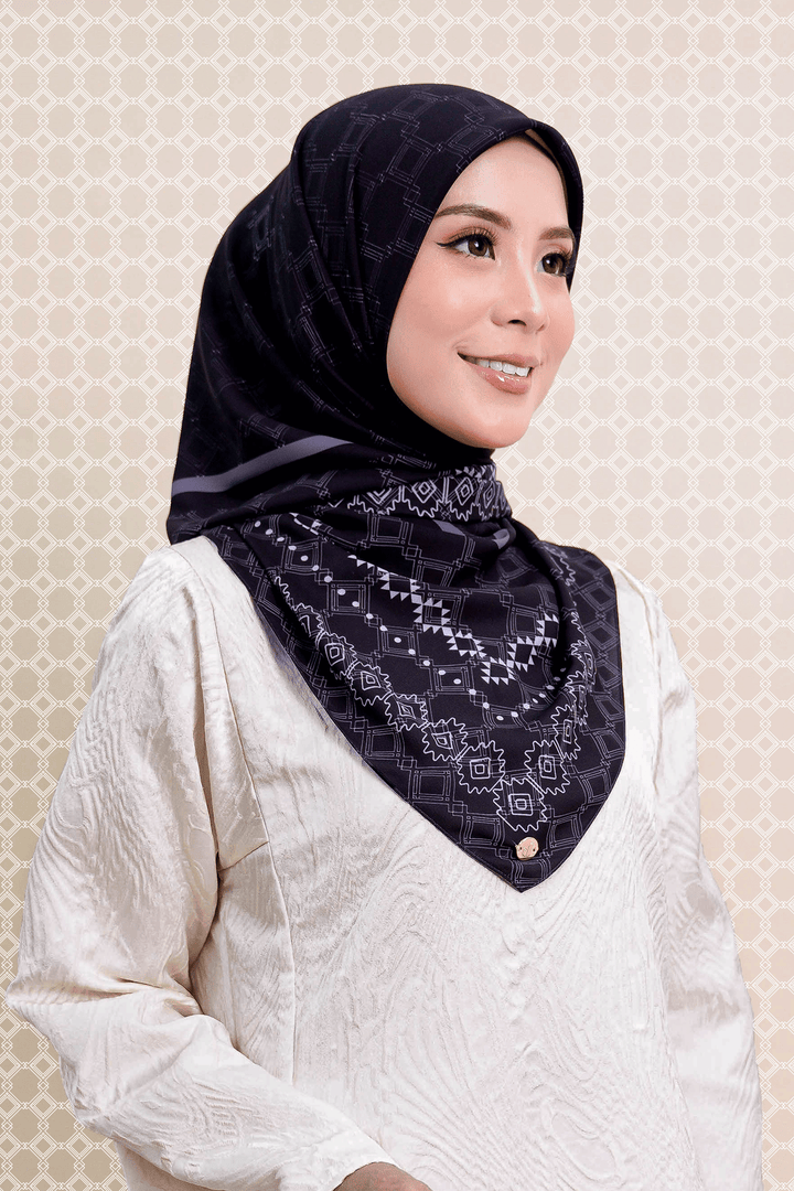 Inara Chiffon Printed Black