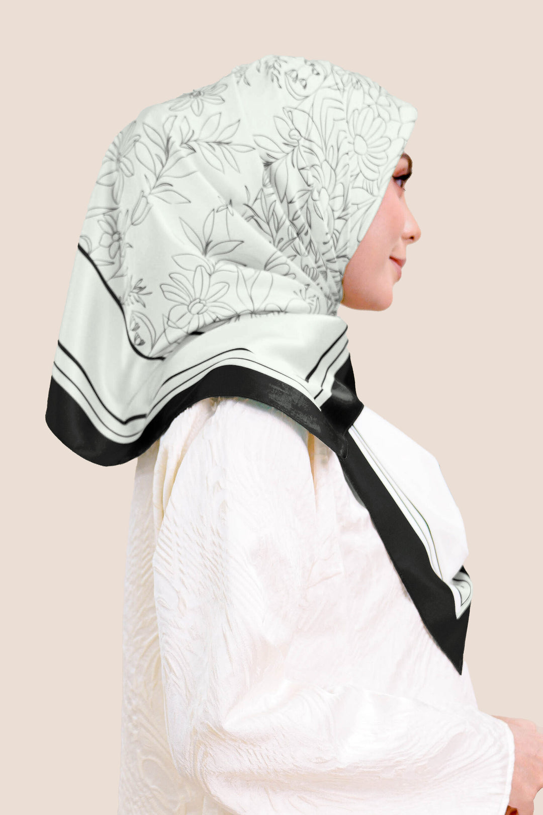 Azura Satin Printed Square Black