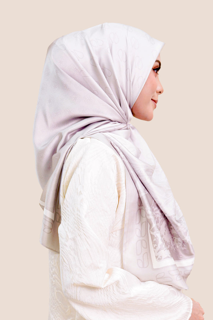 Sumayyah Satin Printed Pink