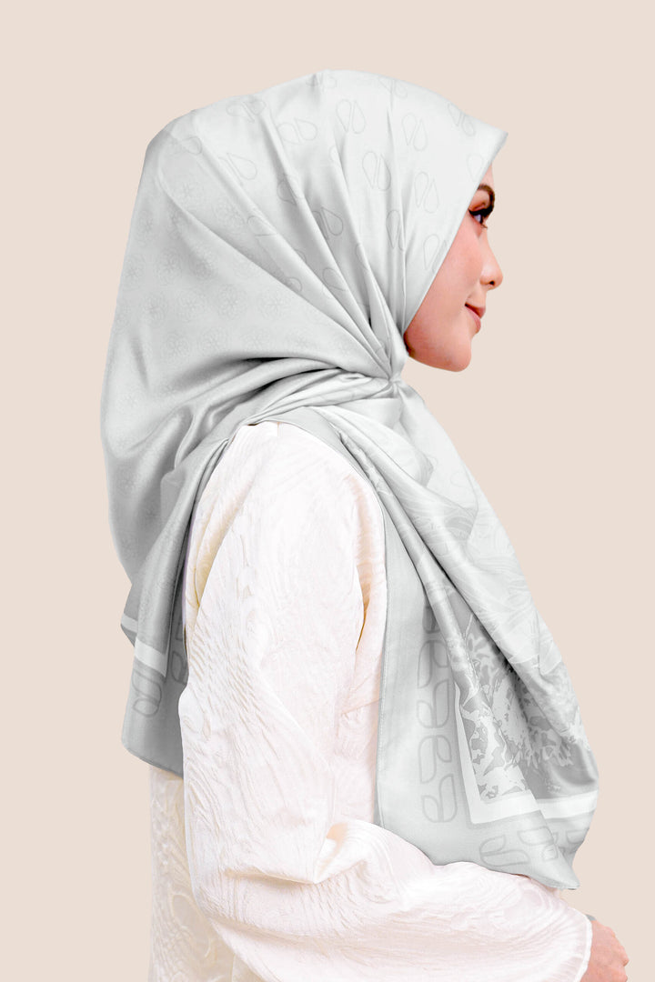 Sumayyah Satin Printed Silver