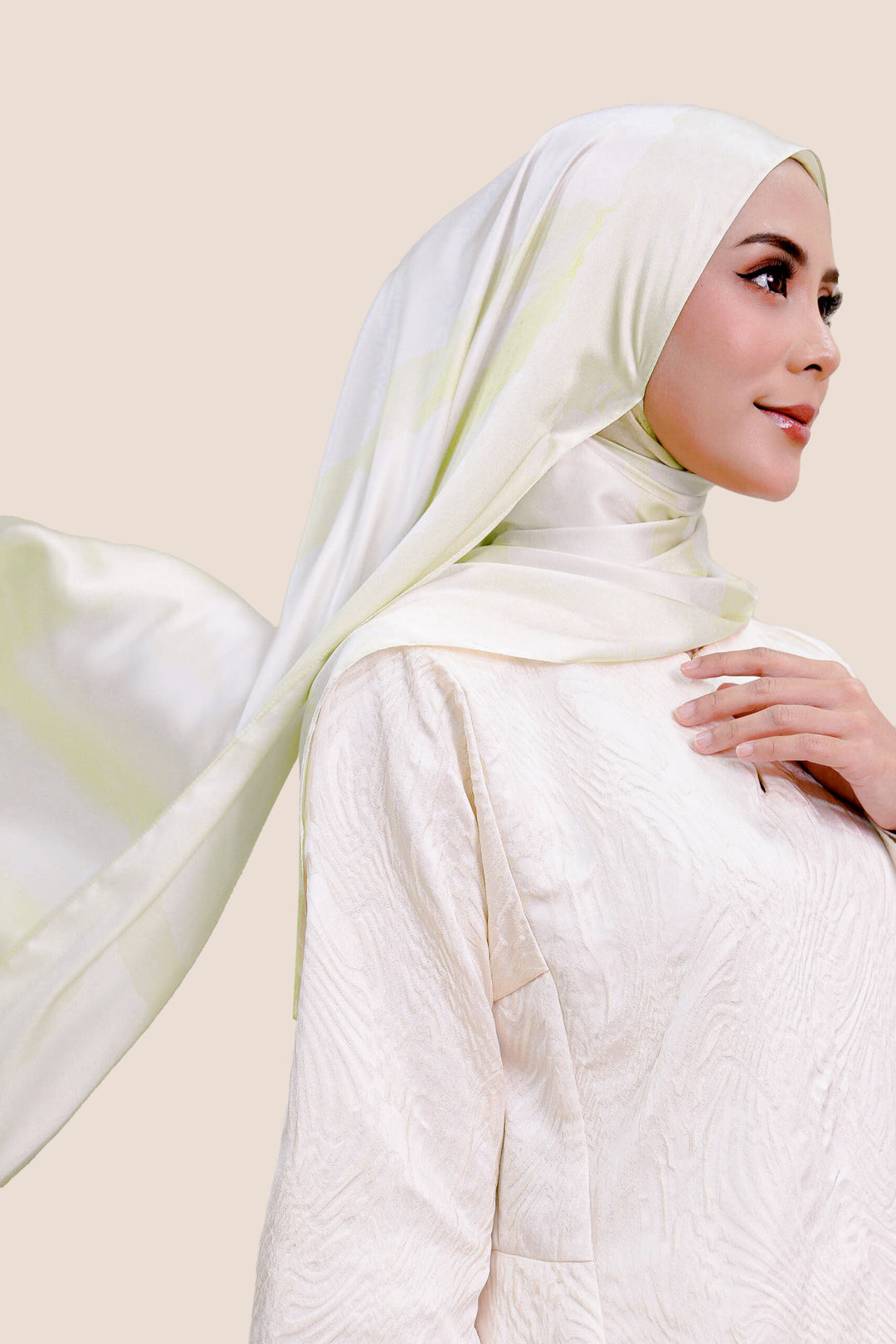 Qaisara Satin Printed Shawl Gold