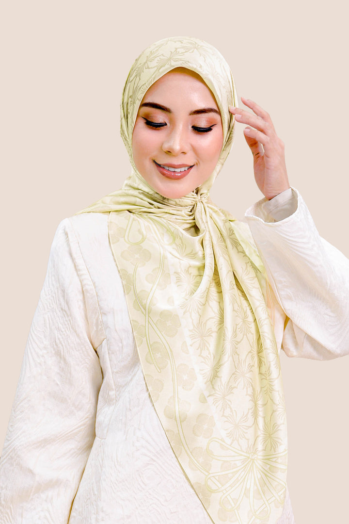Khawlah Satin Printed Square Yellow