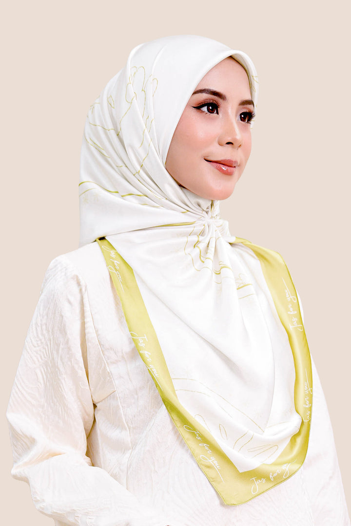 Khadeeja Satin Printed Square Gold