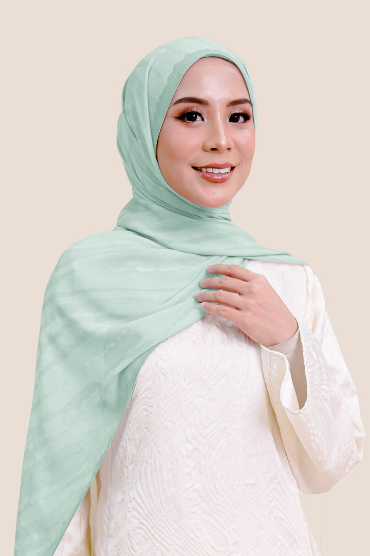Safira Chiffon Shawl Printed Light Green