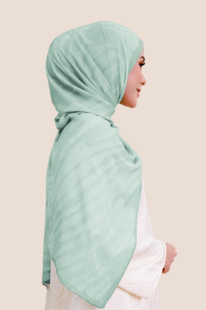 Safira Chiffon Shawl Printed Light Green