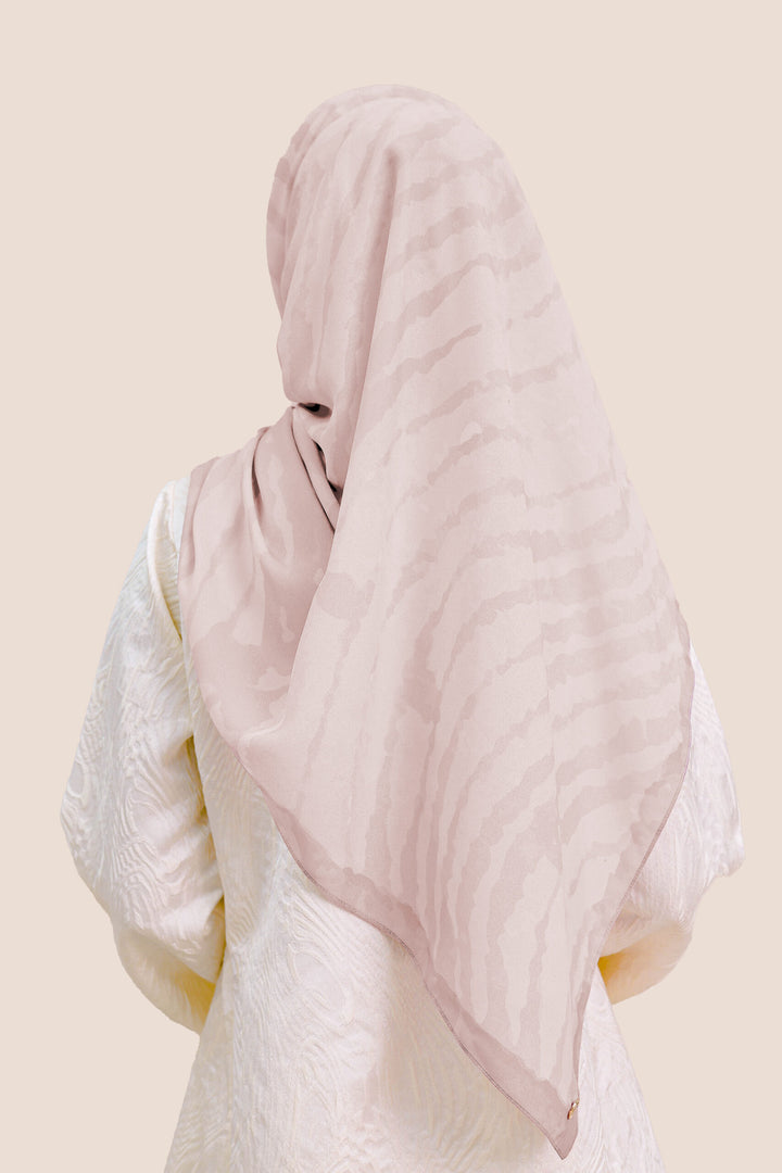 Safira Chiffon Shawl Printed Pink