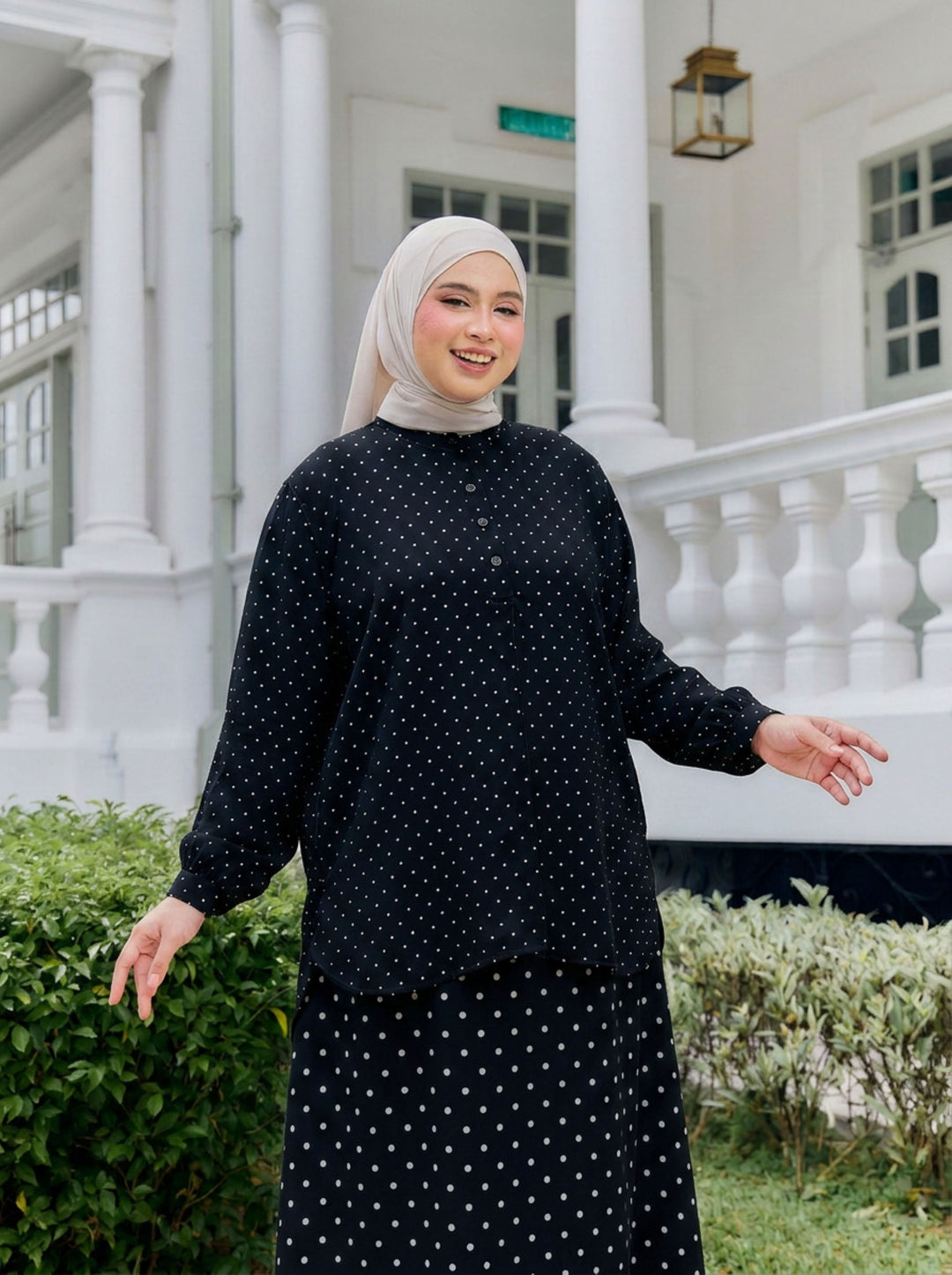 Victoria Plus Mini Polka Dot Blouse