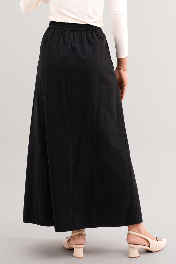 Arumi Asymmetrical Skirt Black
