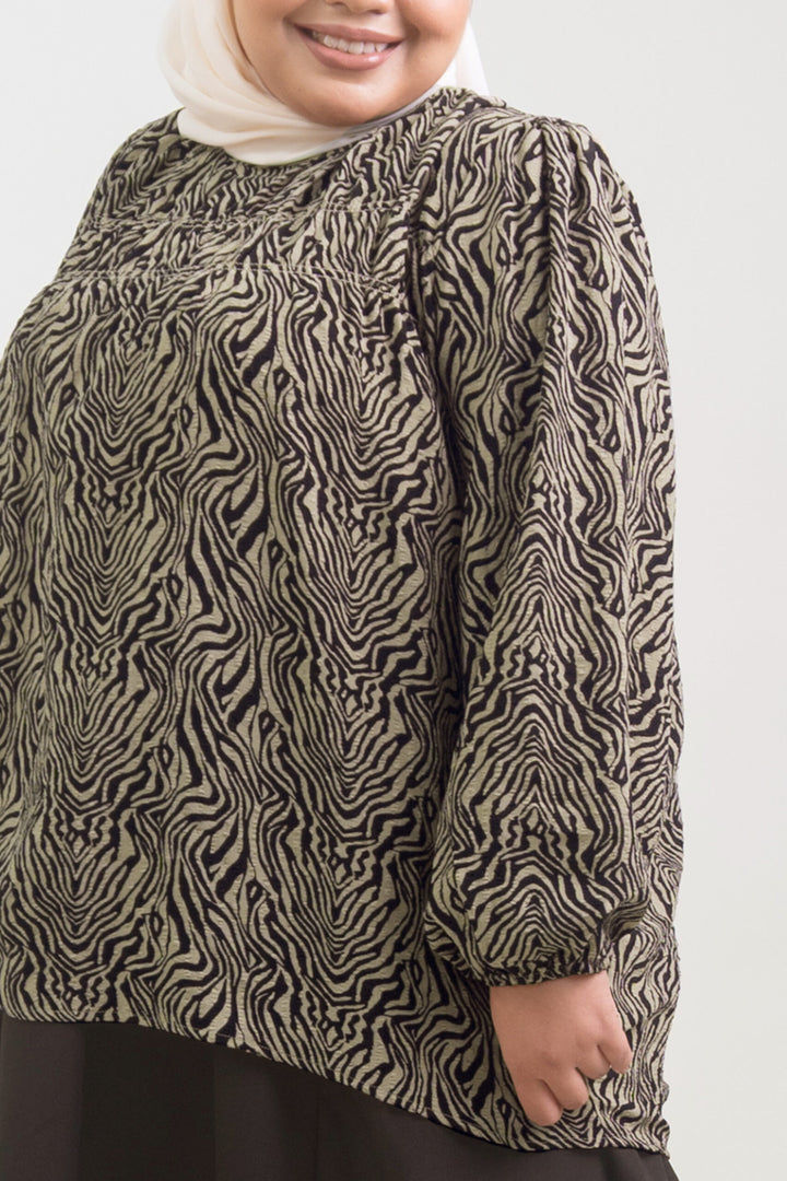 Bellinda Plus Size Printed Blouse Coffee