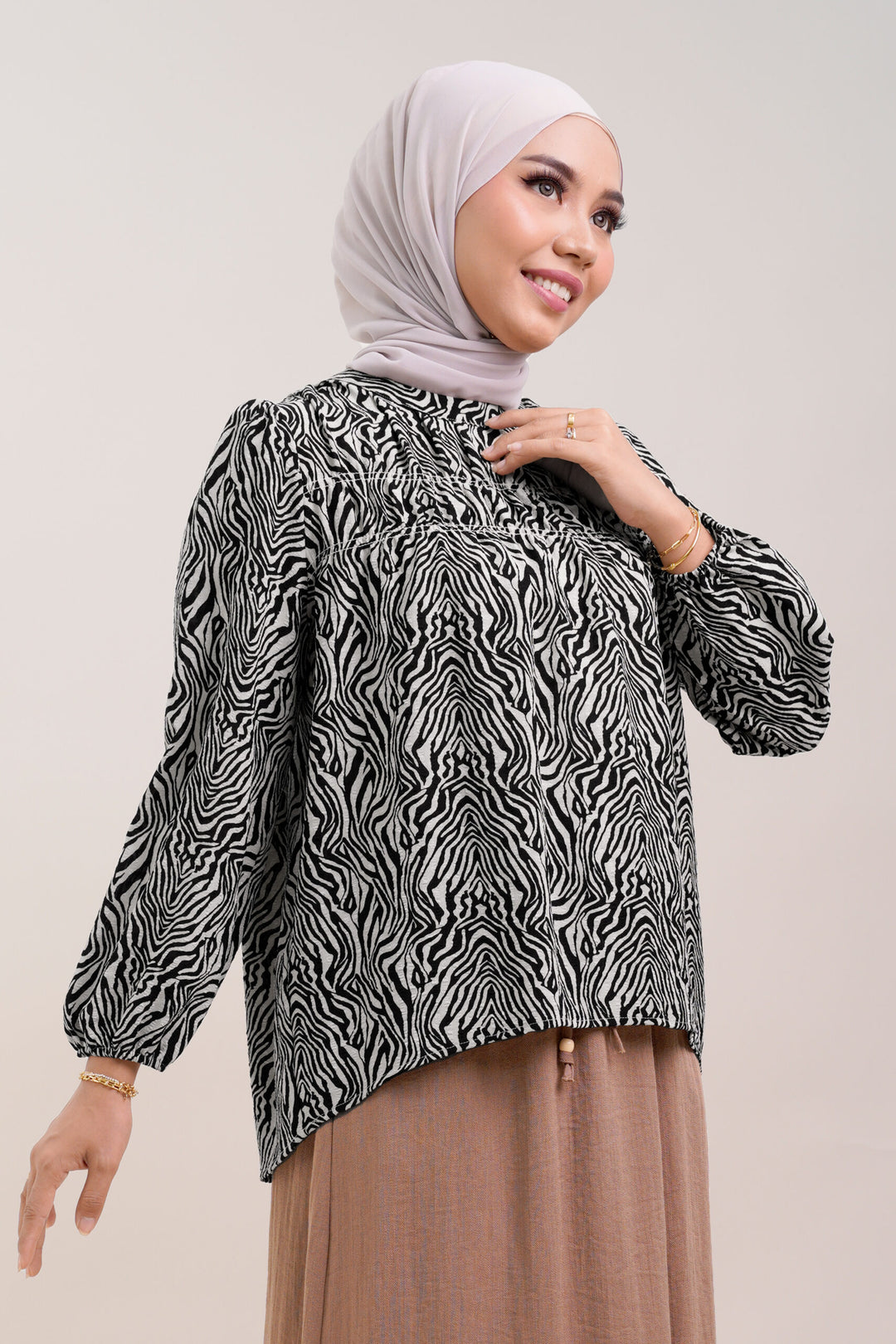 Bellinda Printed Blouse Beige