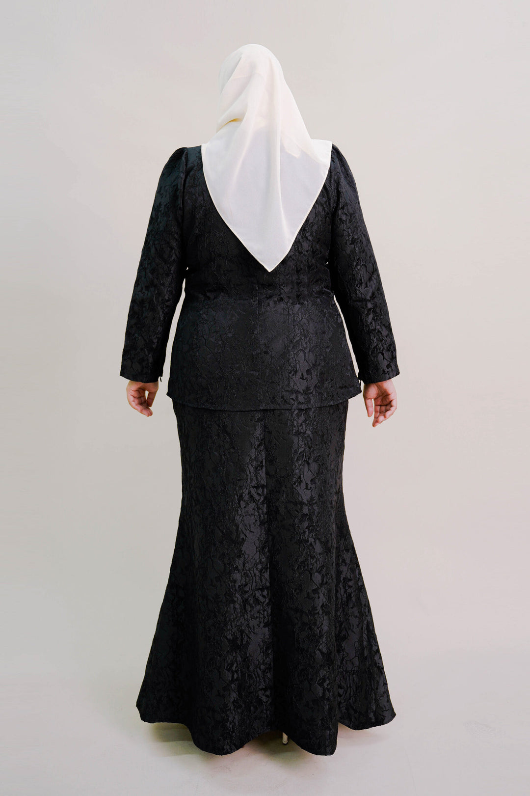 Zenata Plus Size Kurung in Black