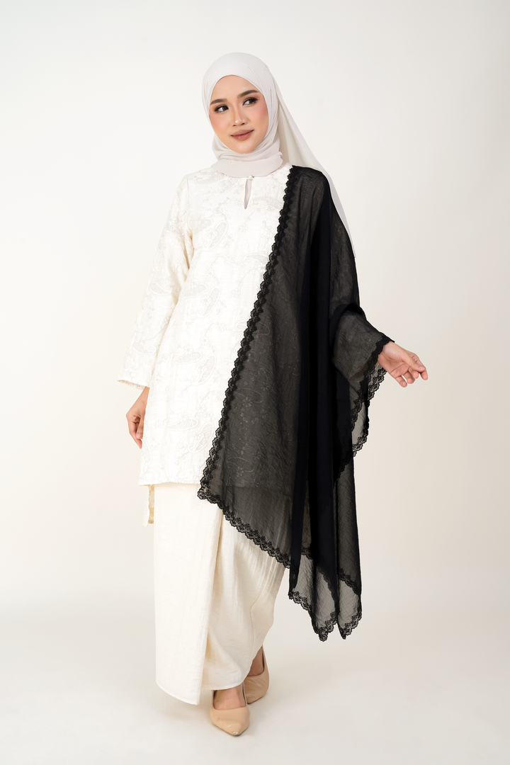 Yasira Selendang Embroidery