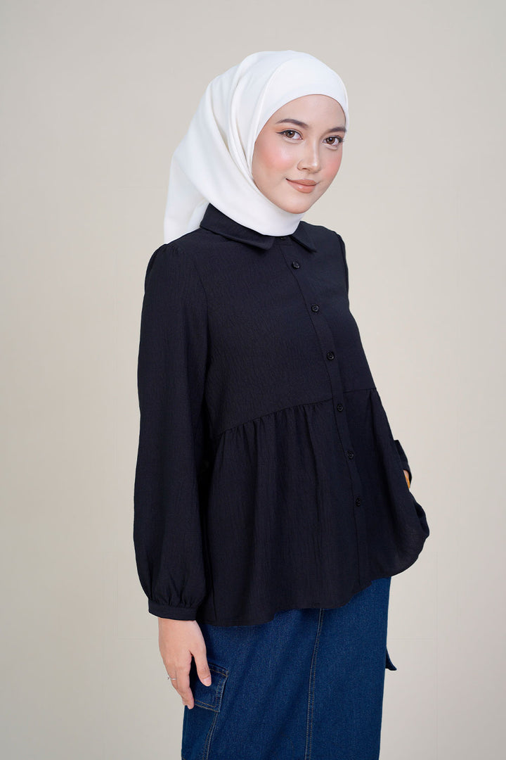 Ummu Blouse Black