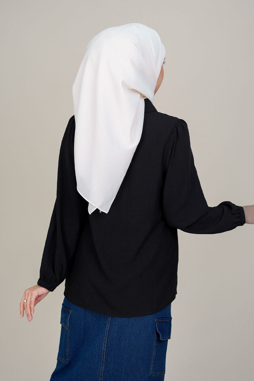 Ummu Blouse Black