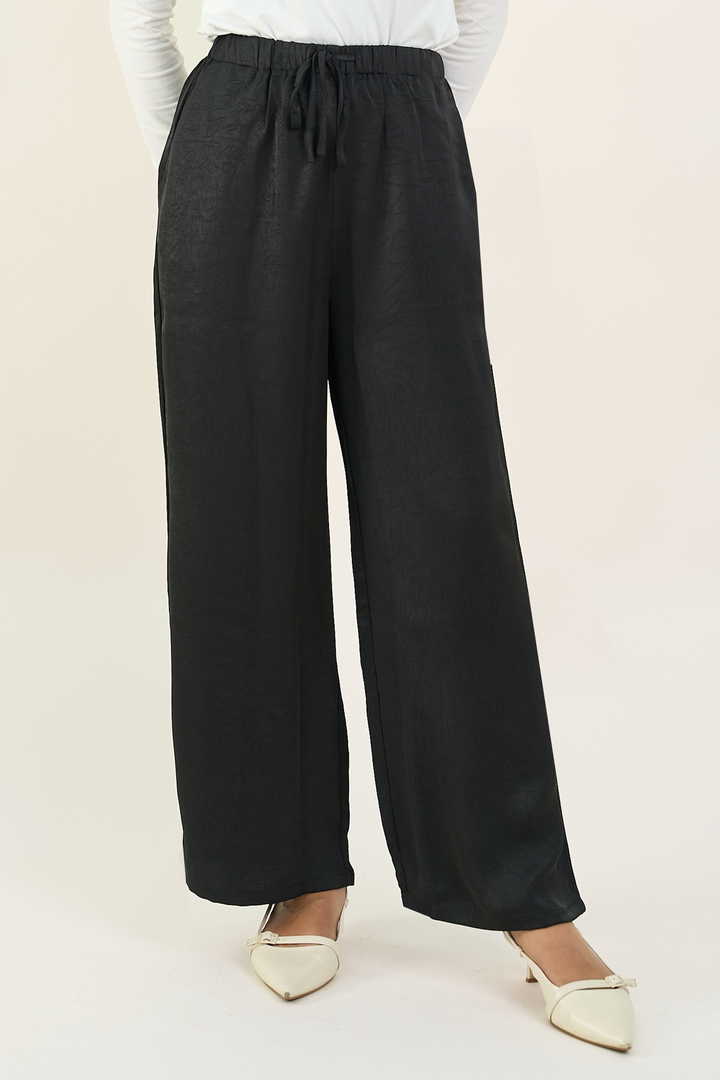 Isabelle Satin Pants Black