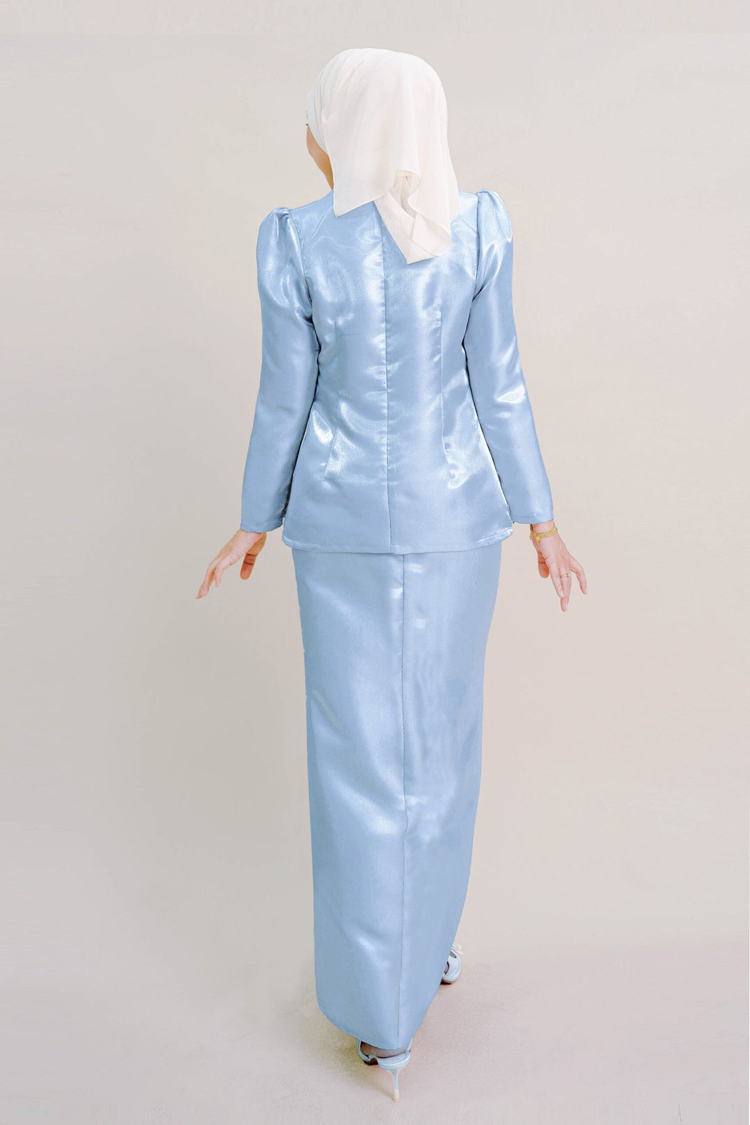 Kalea Shimmer Kurung in Blue