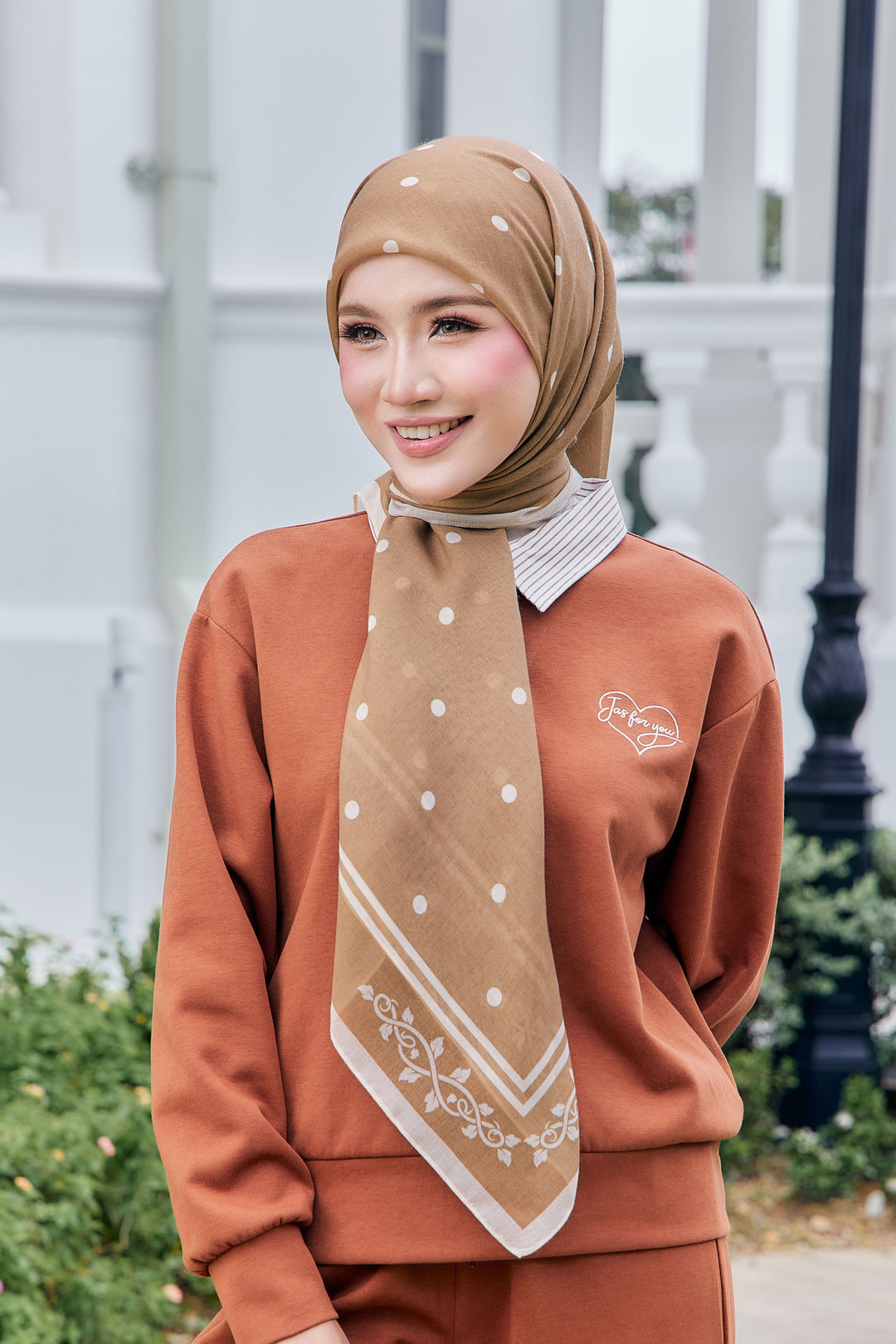Hulda Square Cotton Voile