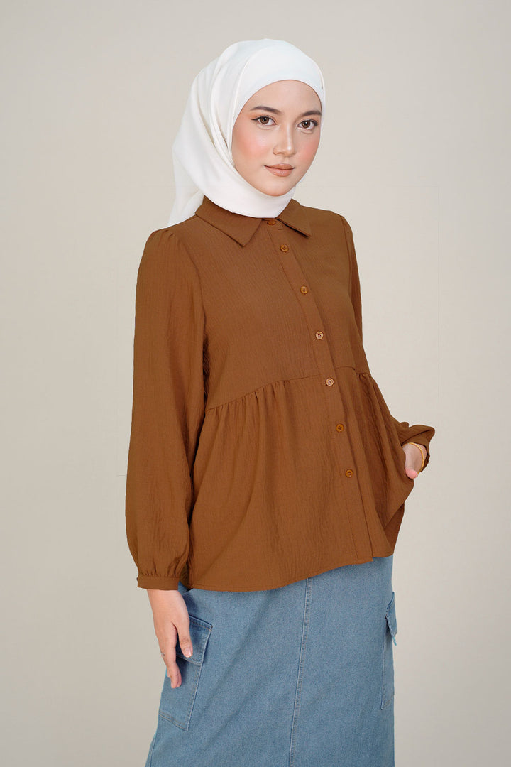 Ummu Blouse Brown