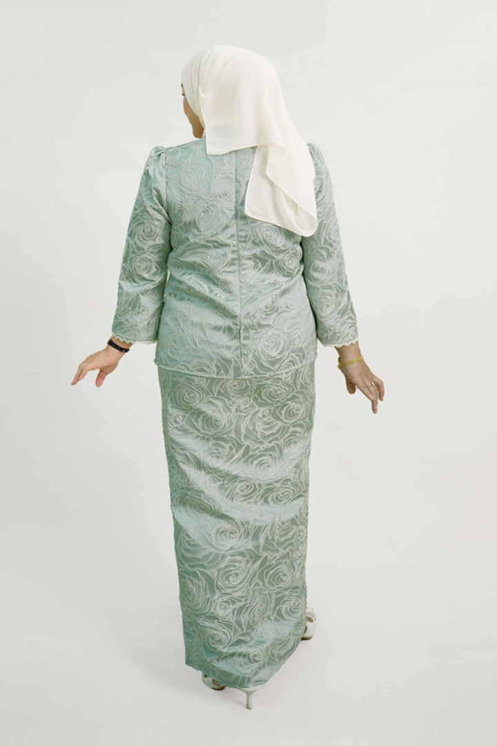 Felline Plus Size Kurung in Dusty Green