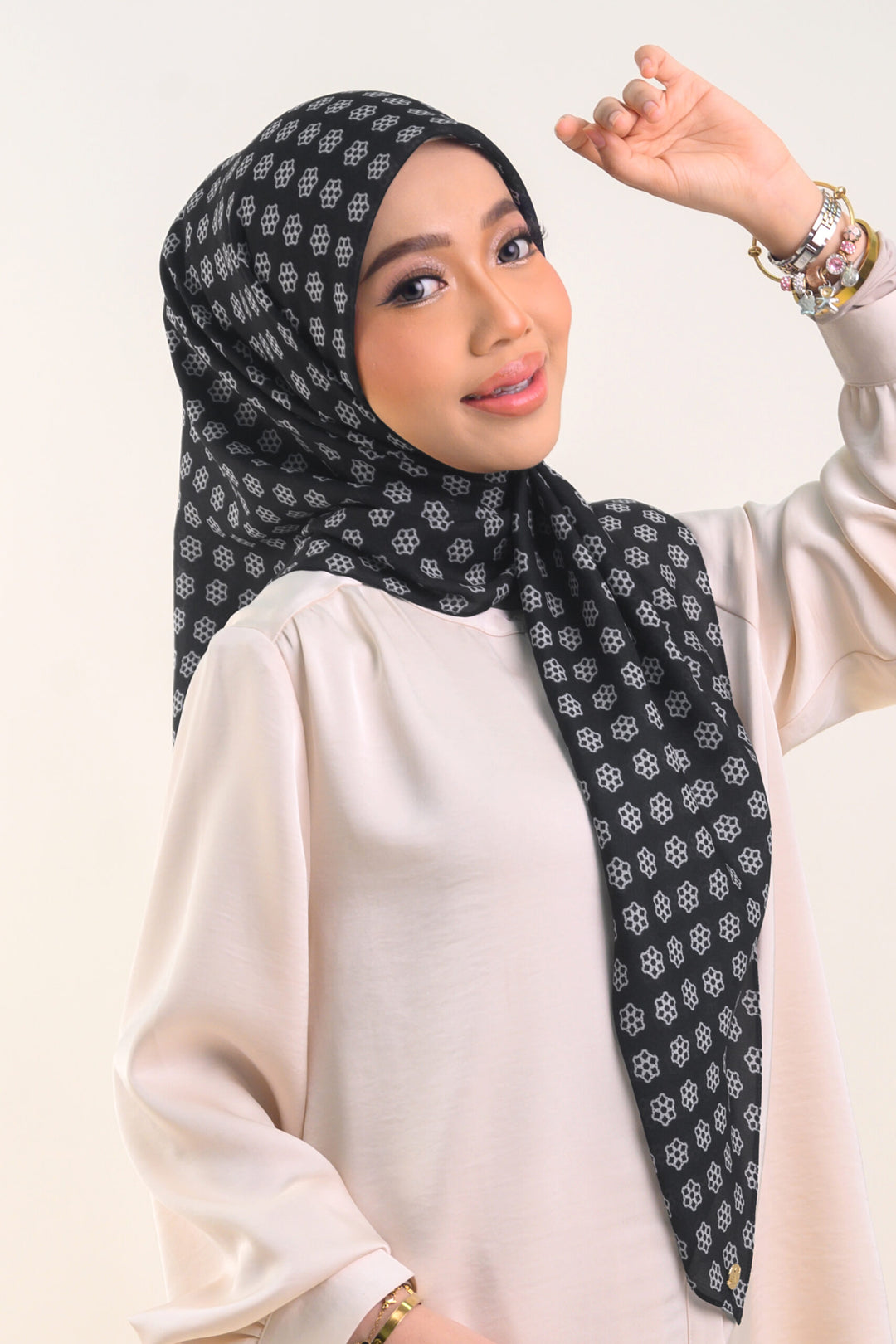 Emmy Square Cotton Voile Black