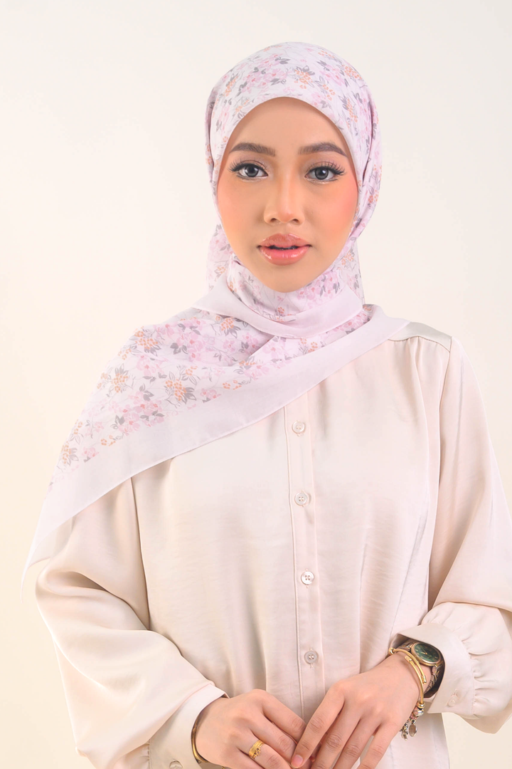 Farra Square Cotton Voile Soft Pink