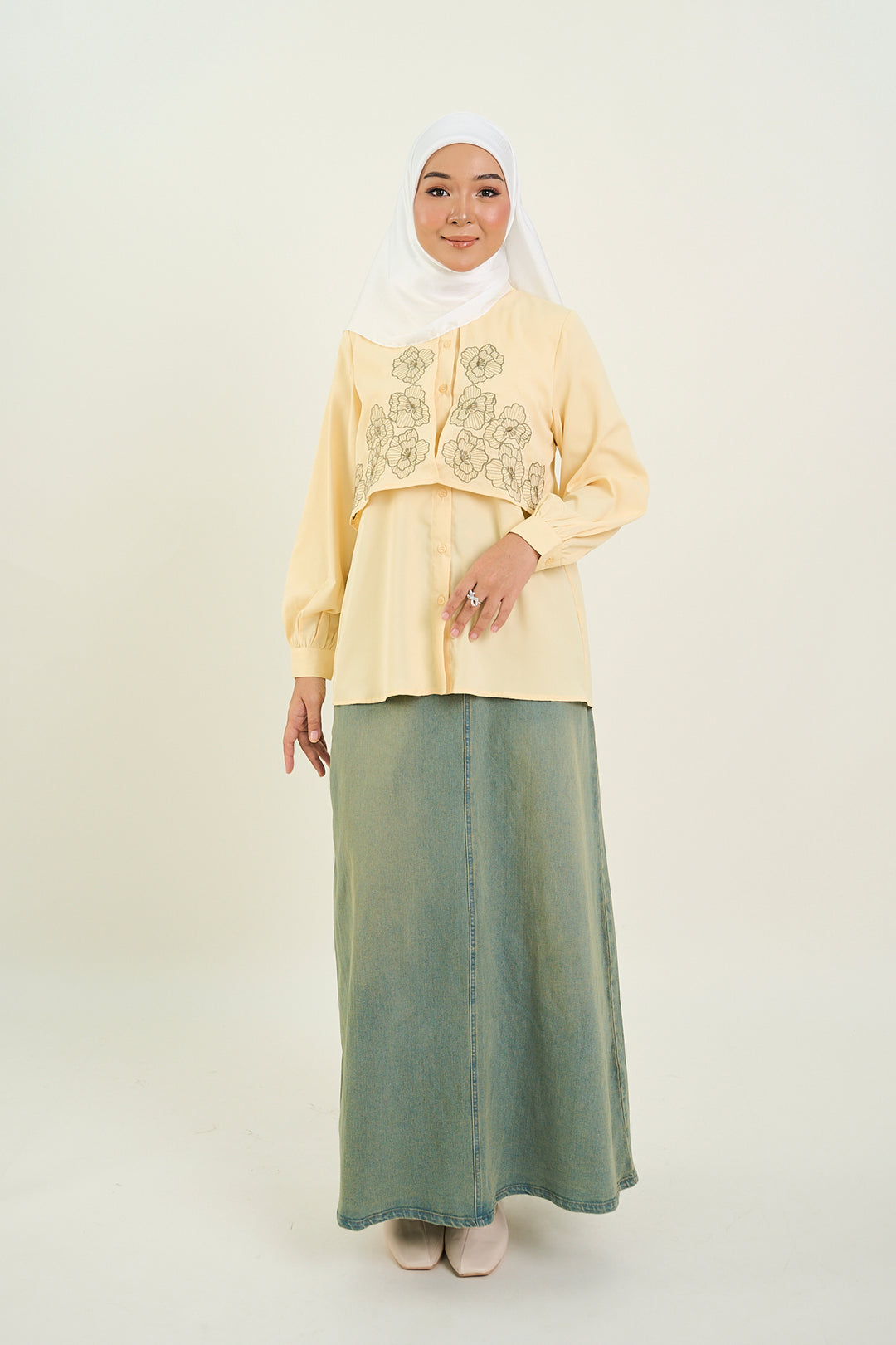 Aurelia Embroidered Blouse Yellow