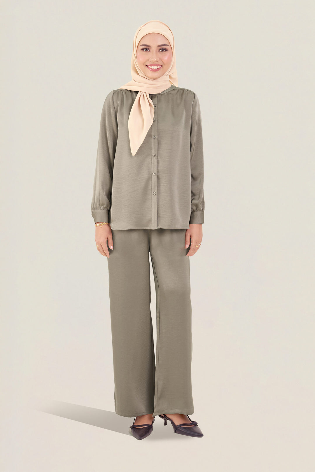 Stella Satin Pants Champagne