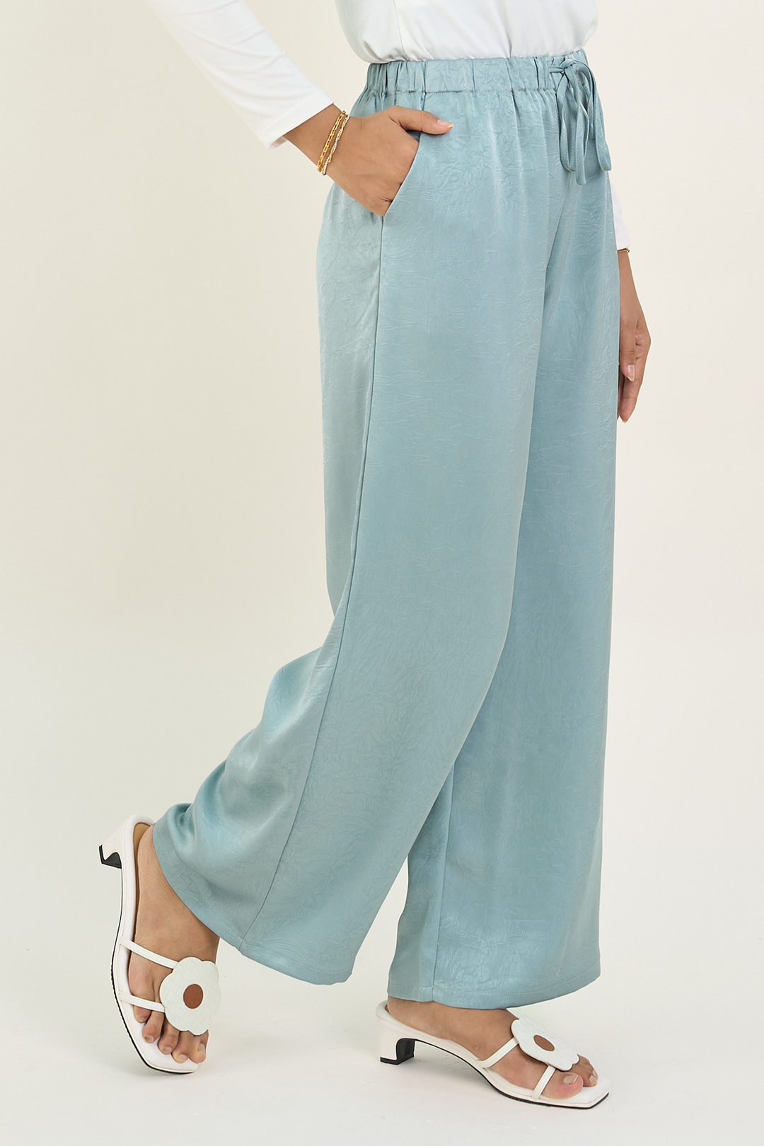 Isabelle Satin Pants Greyish Blue