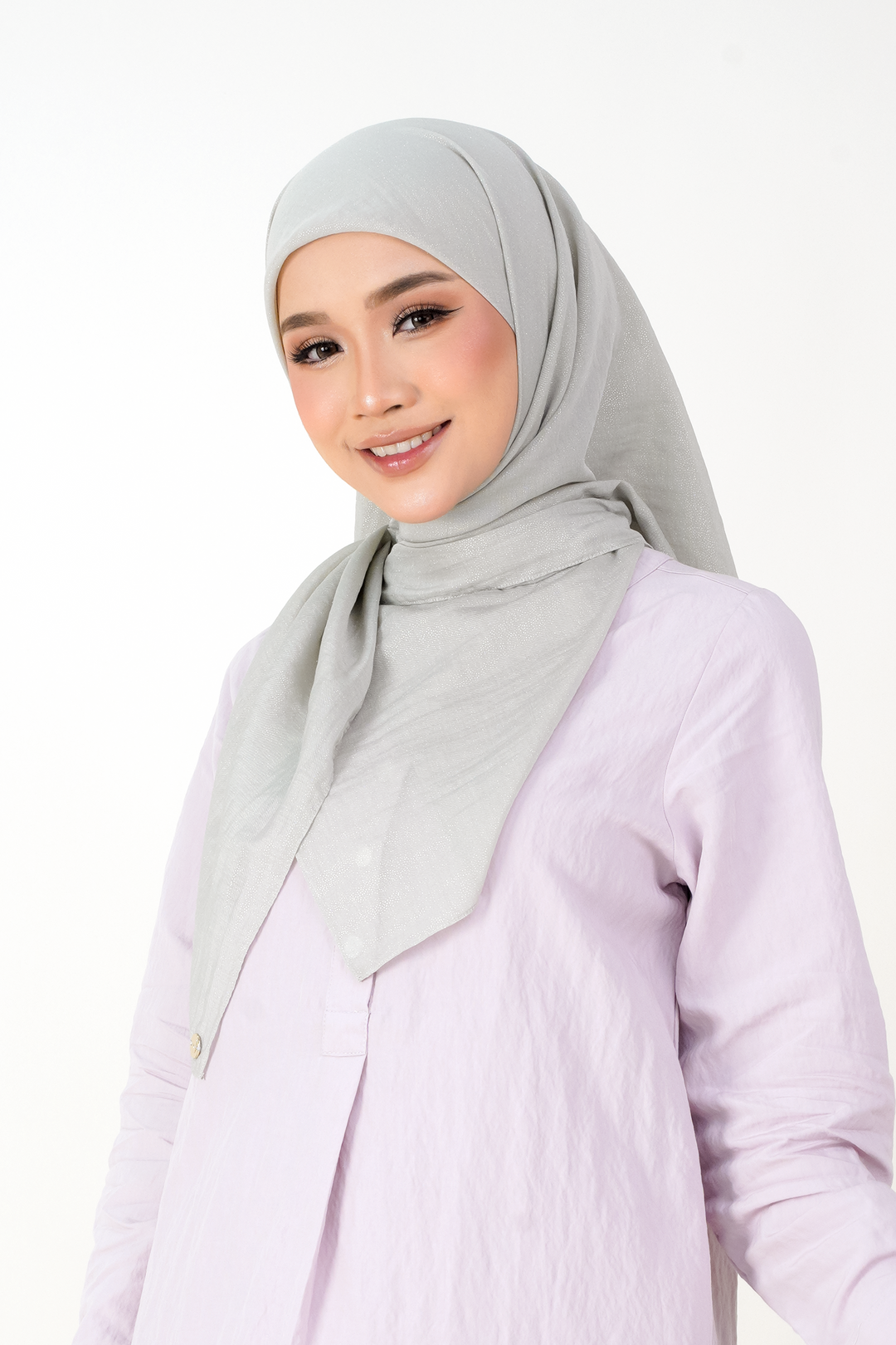 Skyra Sparkle Square