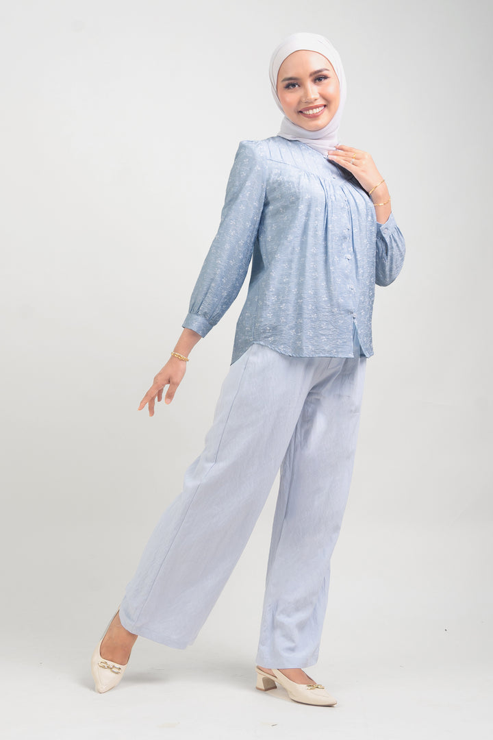 Ivy Floral Printed Blouse Soft Blue