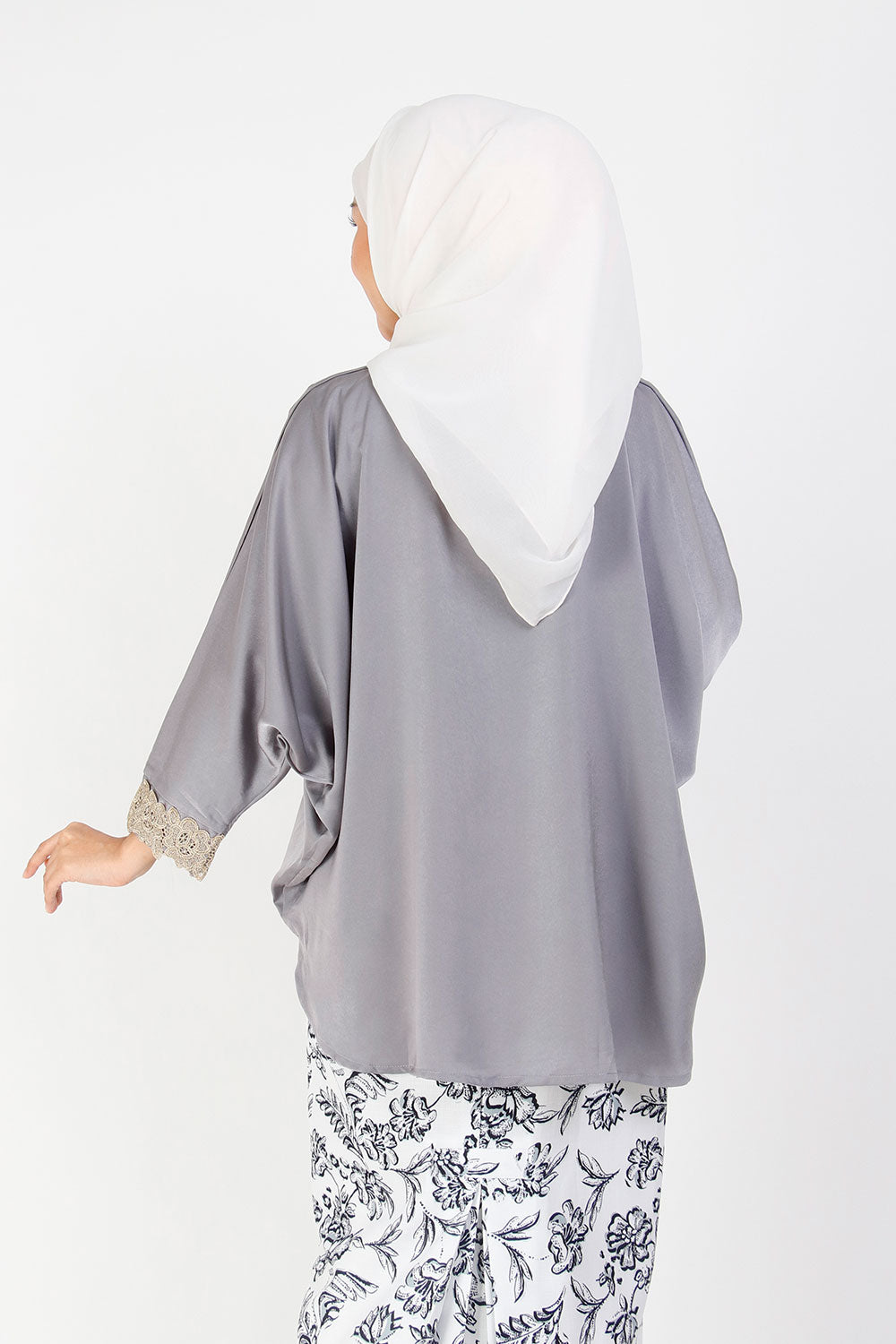 Dewi Plain Batwing Blouse Grey