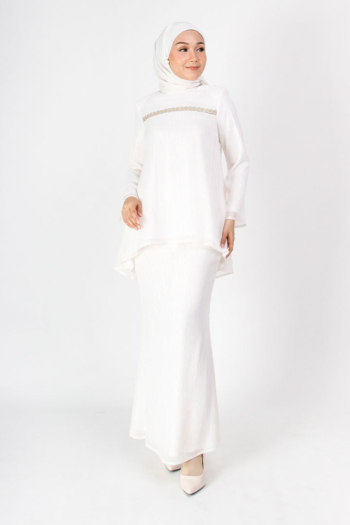 Aurora Kurung White