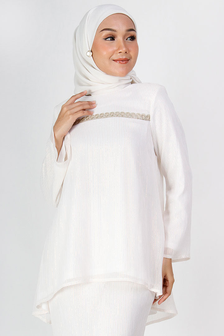 Aurora Kurung White