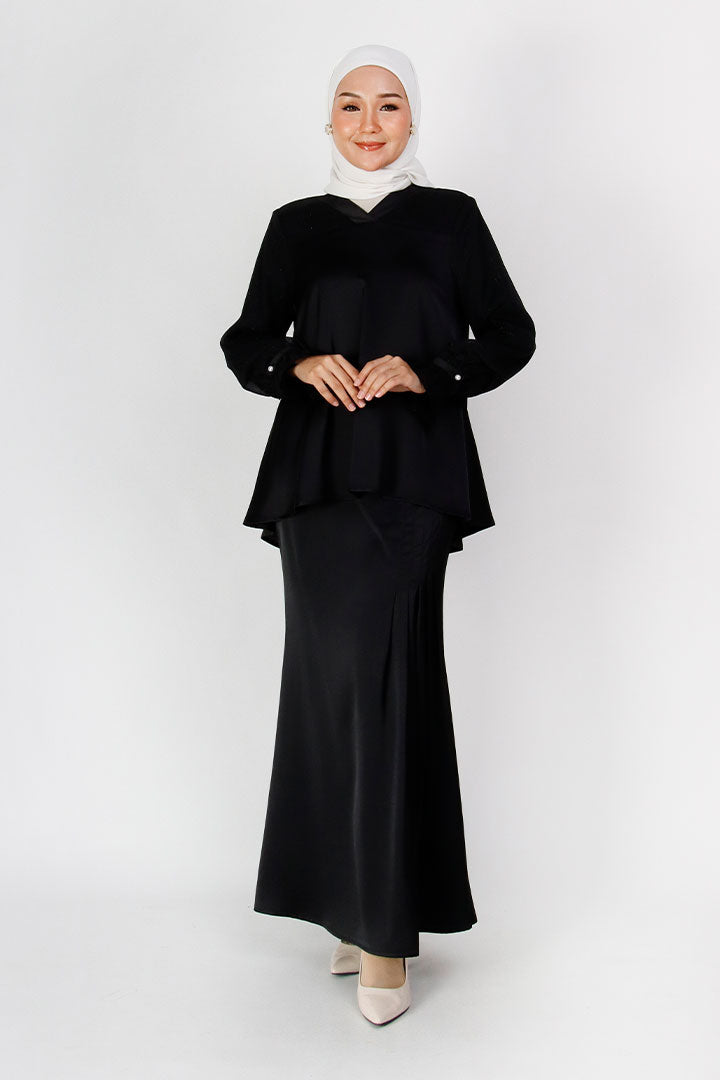 Ariel Kurung Black