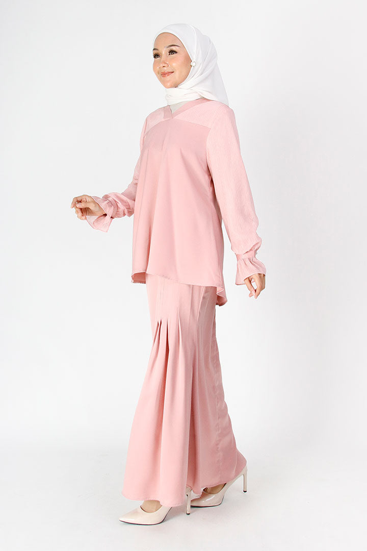 Ariel Kurung Pink