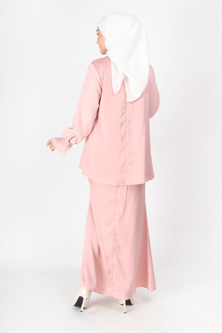 Ariel Kurung Pink