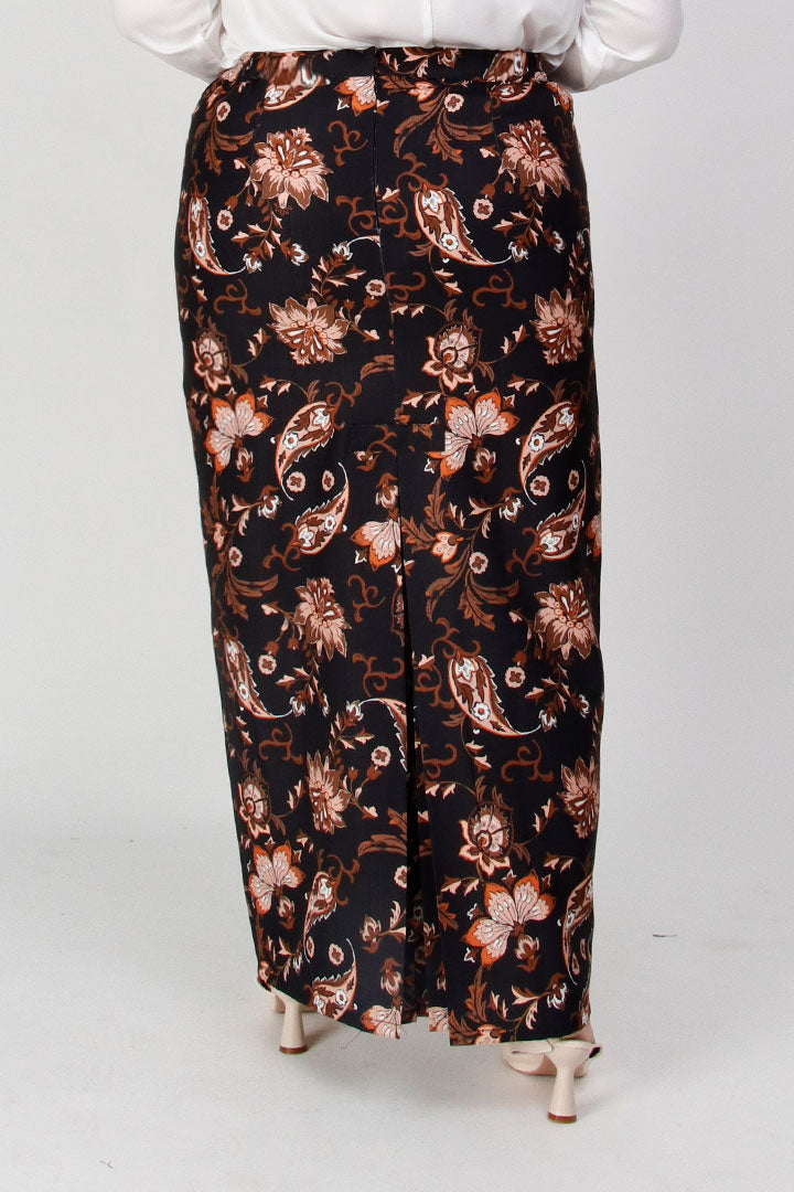Rosa Plus Skirt Black B