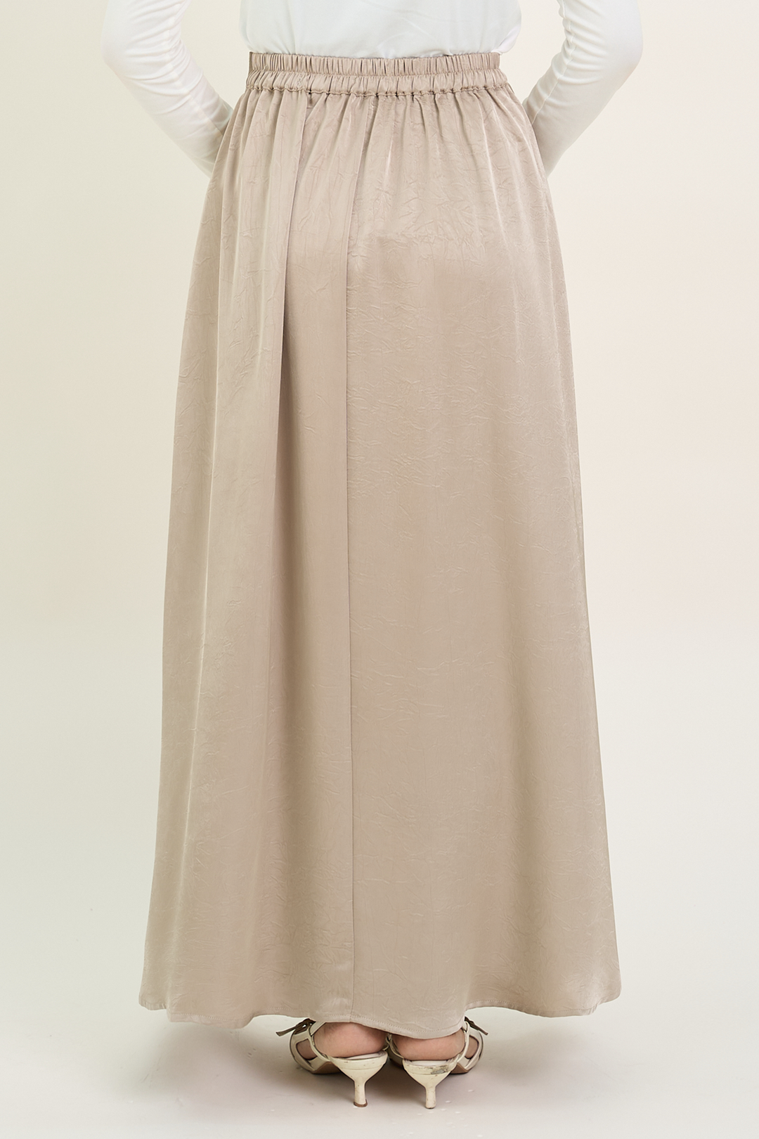 Isabelle Satin Skirt Latte